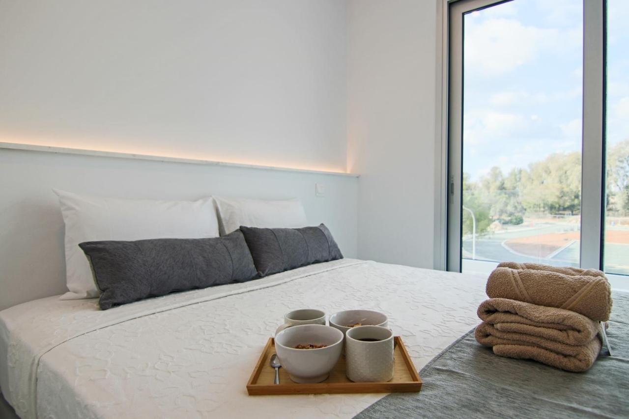 Phaedrus Living - Seaside Executive Flat Harbour 101 Appartement Paphos Buitenkant foto